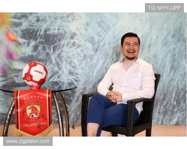 杨静深度解析足球战术与技巧分享独特心得与经验之谈